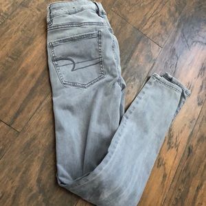 American eagle gray skinnies